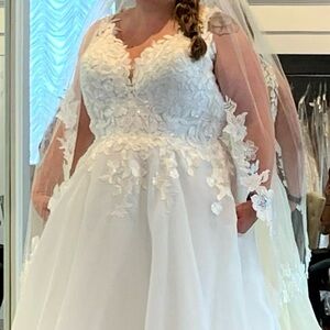 Wedding Dress for sale!